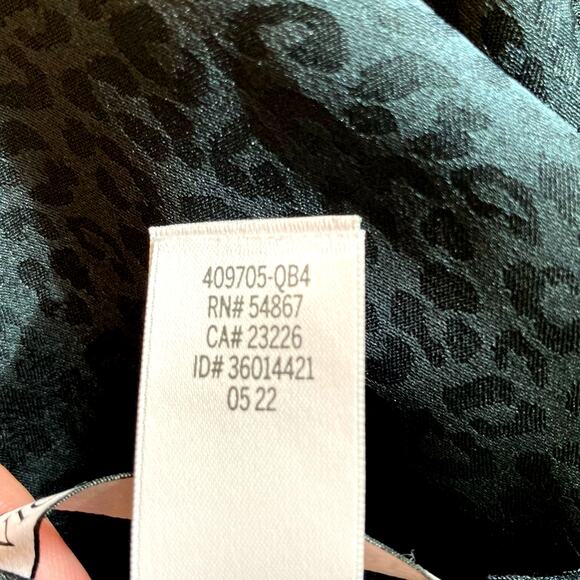 VICTORIA'S SECRET Camisole Womens L Tank Top Satin Black Cheetah Print Coquette - Picture 8 of 8